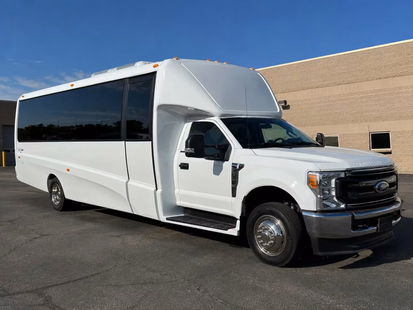 20 passenger minibus