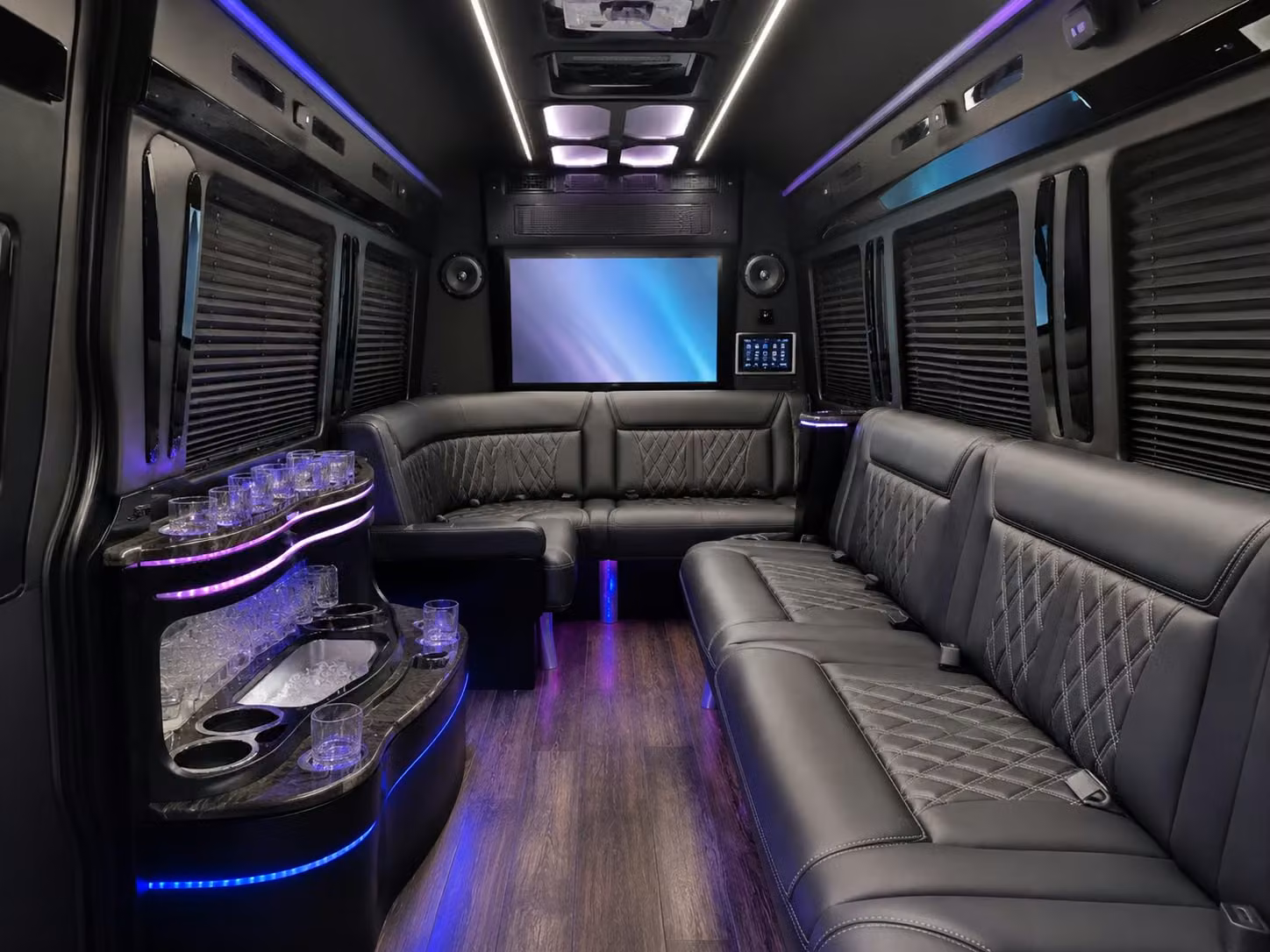 bus rental options for kennewick trips