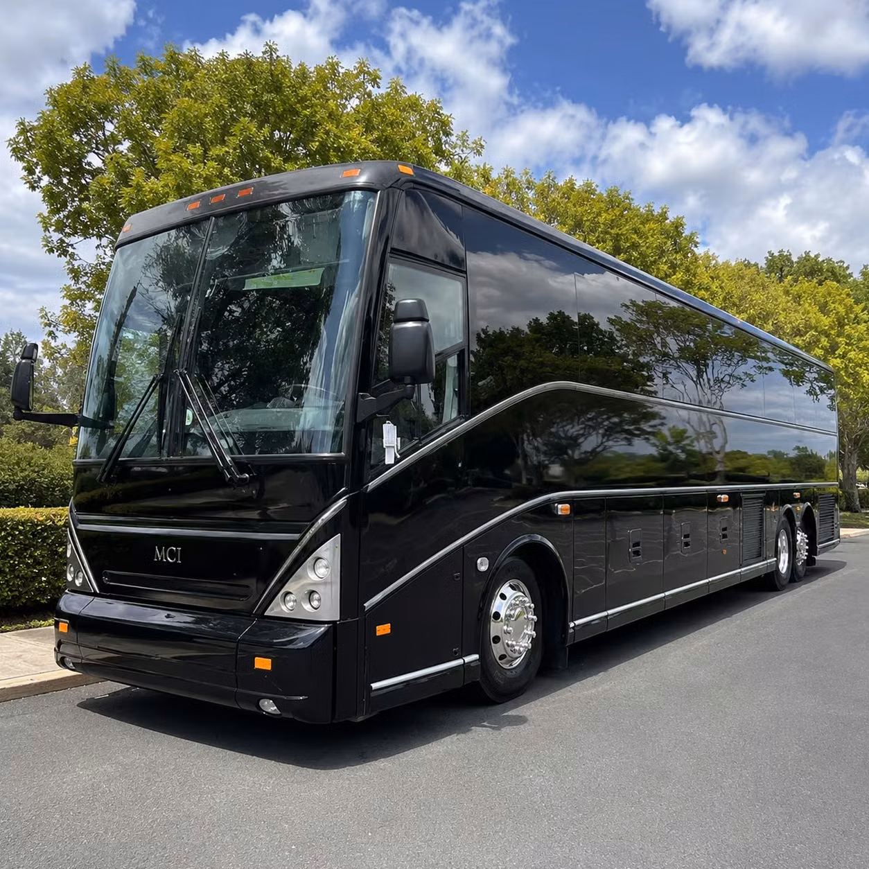 employee shuttle services for kennewick s growing business community