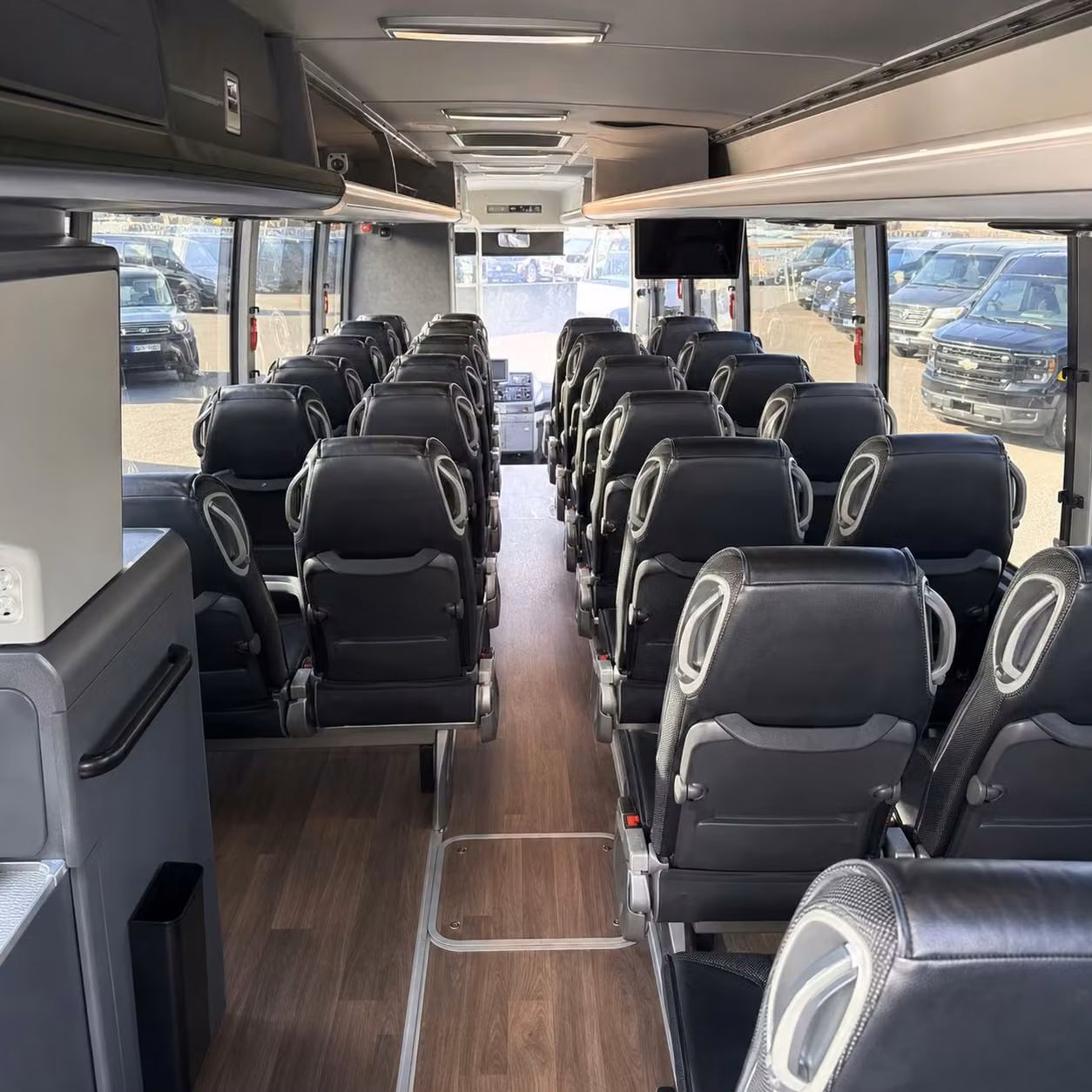 kennewick charter bus rental inside