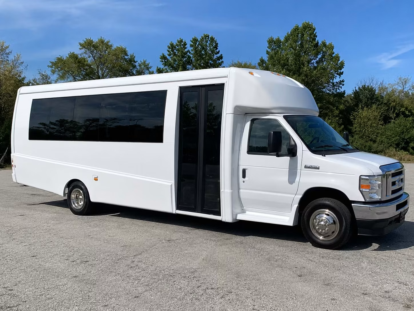 kennewick party bus rentals that make prom night unforgettable before you even walk through the door