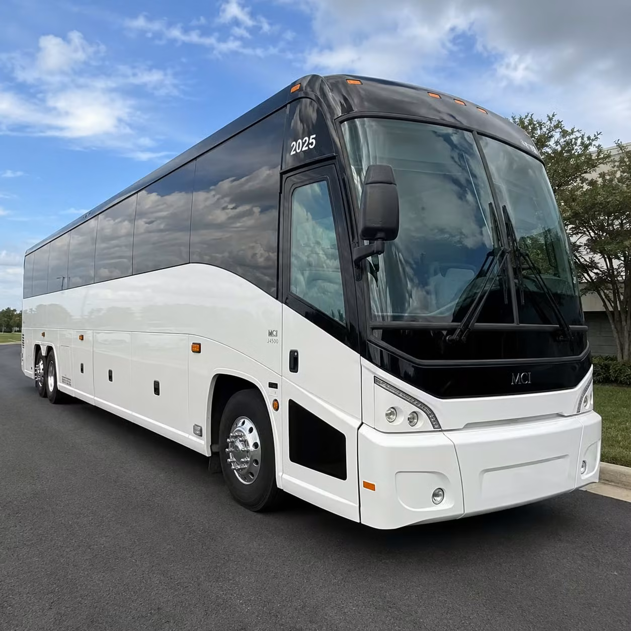 no matter the venue charterbusrentalkennewickwa com finds the right bus for your kennewick concert group