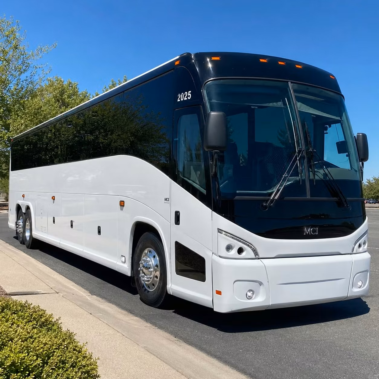 shuttle bus rentals for kennewick church events at toyota center and local venues