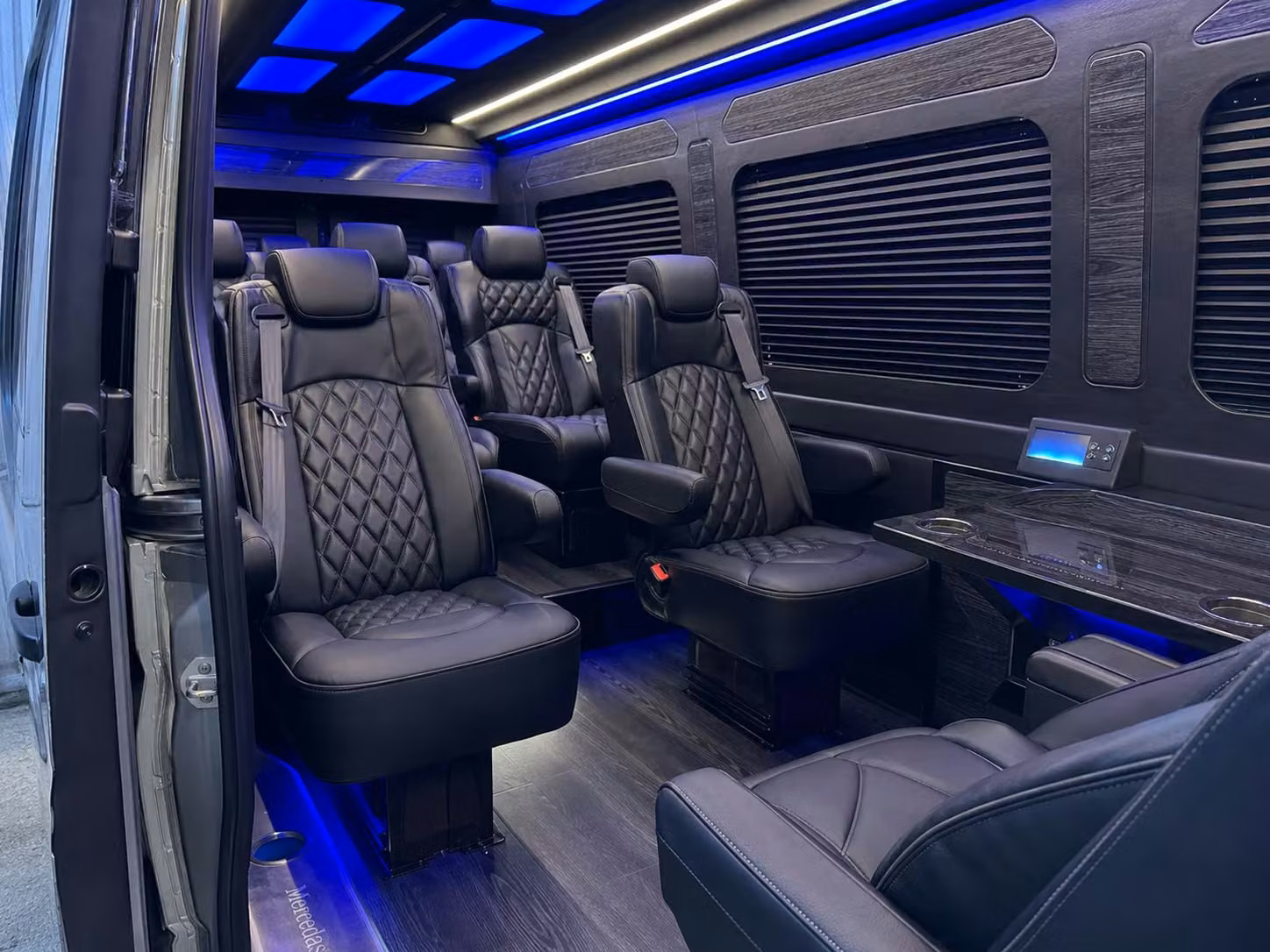 sprinter van transportation for groups and events across kennewick